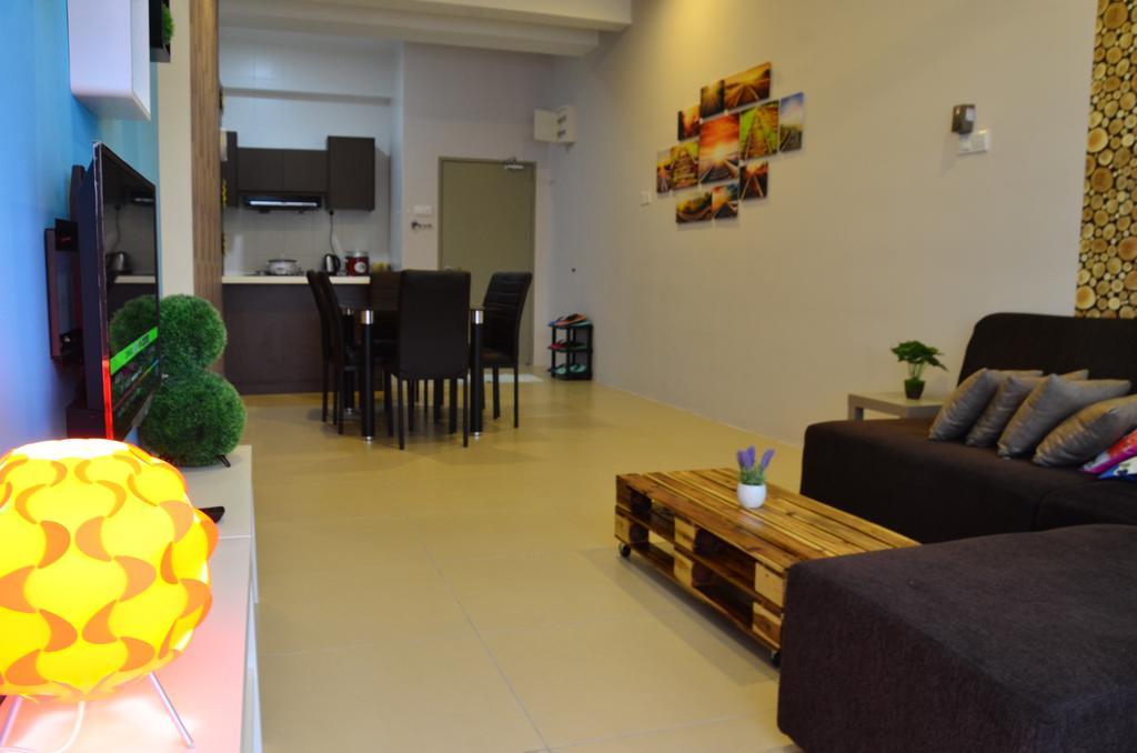 The Woodz Homestay - 3 Bedroom Cameron Highlands Room photo